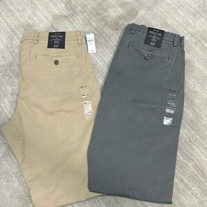 GAP Men’s Essential Khaki Straight Taper 32x34 NWT